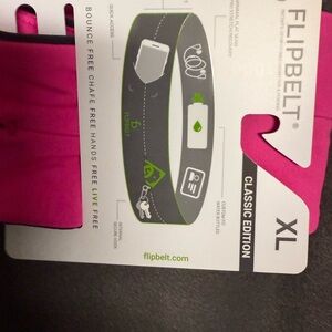 FlipBelt Classic Edition in Pink